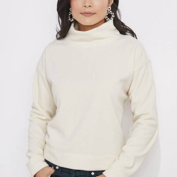 NWT Vineyard Vines Cozy Polar Fleece Funnel Neck Pina Colada Recycled Sweatshirt - Picture 3 of 13